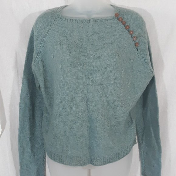 Handmade Knit Sweater Gray Textured Side Buttons - Picture 2 of 10